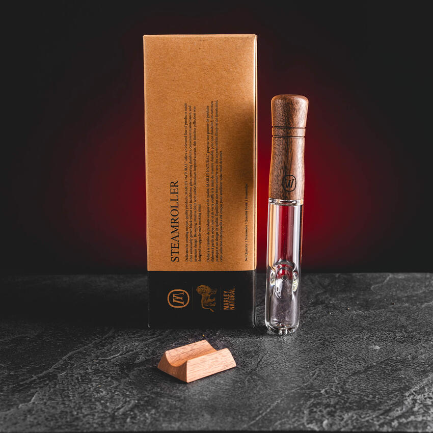 Marley Natural Steamroller Pfeife aus Glas und Holz